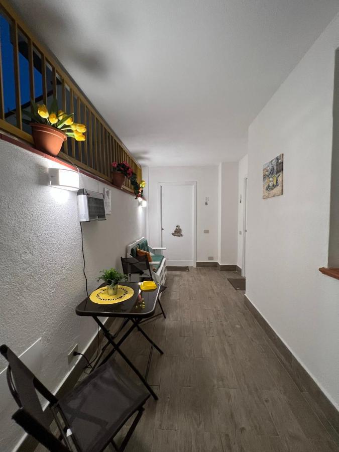 Trentuno Mondello Apartments Eksteriør bilde
