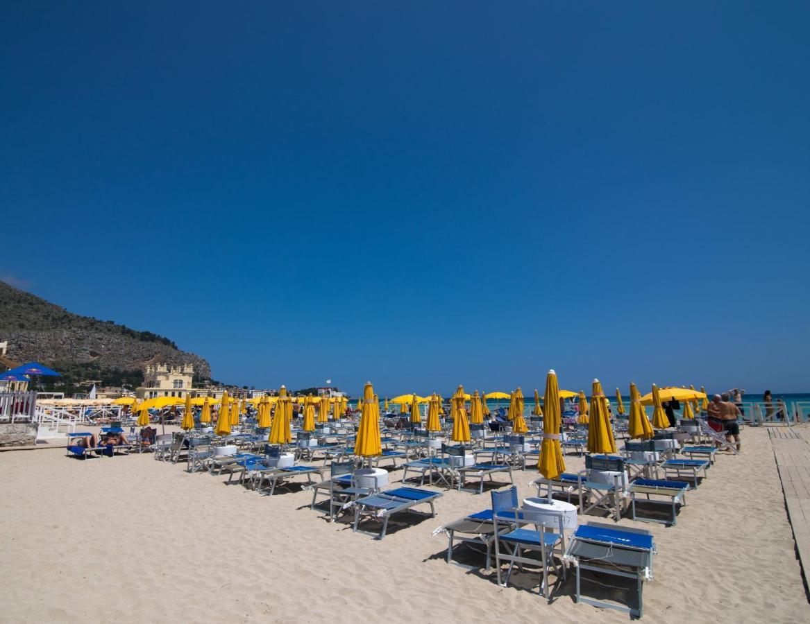 Trentuno Mondello Apartments Eksteriør bilde